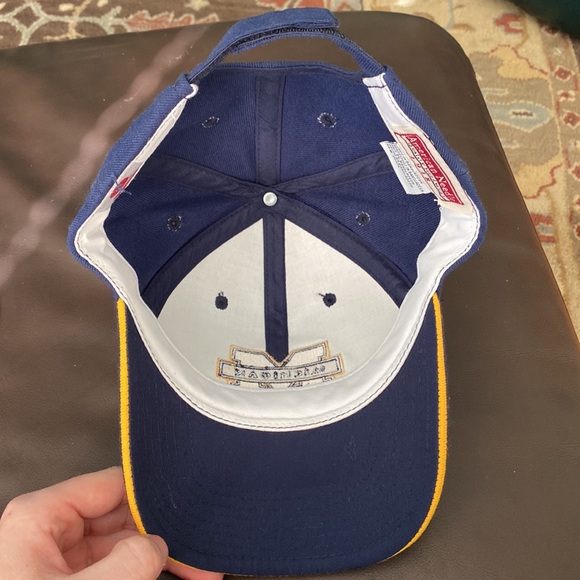 University of Michigan Big Ten Conference Hat. - Picture 6 of 10